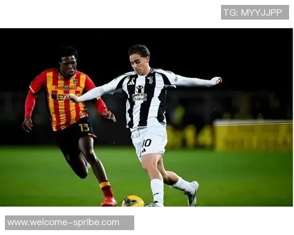 莱切主帅谈卡马达点球失误:高水平比赛中球门似乎变小了 莱切主帅谈卡马达点球失误:高水平比赛中球门似乎变小了